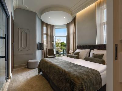 Hotel Ambasador