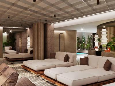 Moderní hotelový salon s bílými pohovkami, dřevěným stropem a výhledem na zahradní bazén.