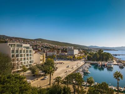 Aminess Younique Narrivi