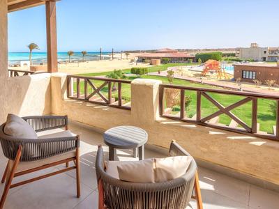 True Beach Resort