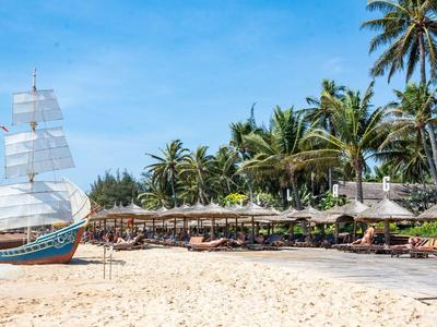 Bamboo Village Beach Resort & Spa