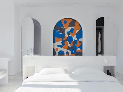 Dormitorio moderno en blanco con ventana arqueada artística y mobiliario minimalista.