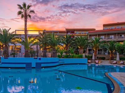 Lagomandra Hotel & Spa