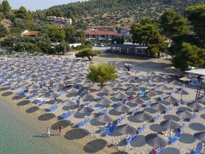 Lagomandra Beach