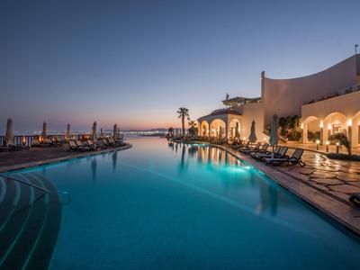 Reef Oasis Blue Bay Resort & SPA