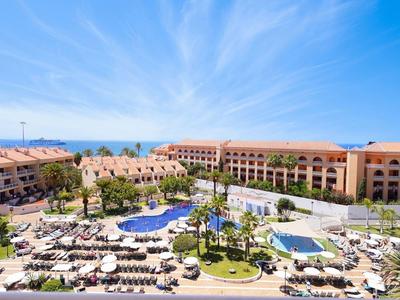 Coral Compostela Beach