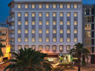 Barceló Santa Cruz Contemporáneo