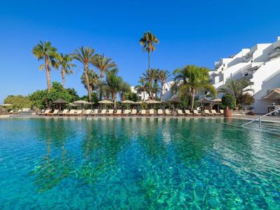 Regency Country Club, Apartments Suites