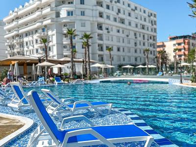 Fafa Aqua Blue Hotel