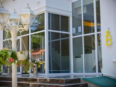 Elesio Resort