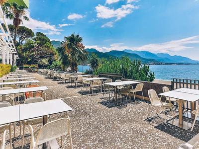 Carine Hotel Park