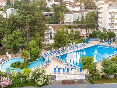 Hunguest Hotel Sun Resort