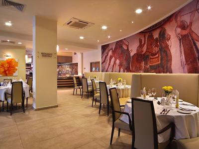 Flamingo Grand Hotel & Spa