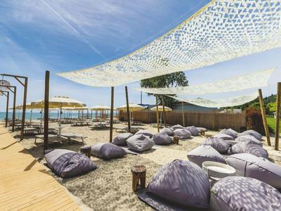 Effect Algara Beach Resort