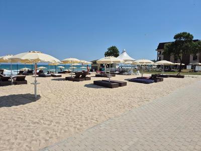 Effect Algara Beach Resort