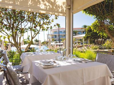 Hipotels Barrosa Palace