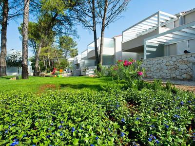 Zaton Holiday Resort-Apartments