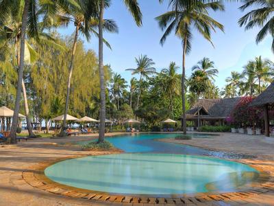 Bluebay Beach Resort & Spa