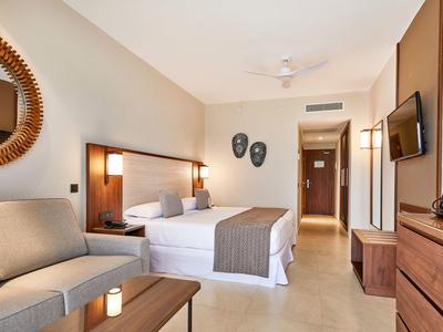 RIU Jambo