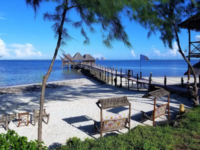 Paradise Beach Resort