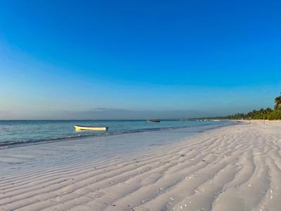 AHG Sun Bay Mlilile Beach Hotel